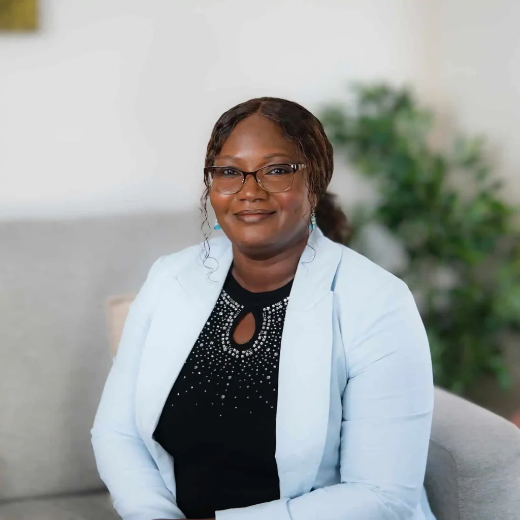 portrait of Viana Ibrahim registered social worker in Chilliwack